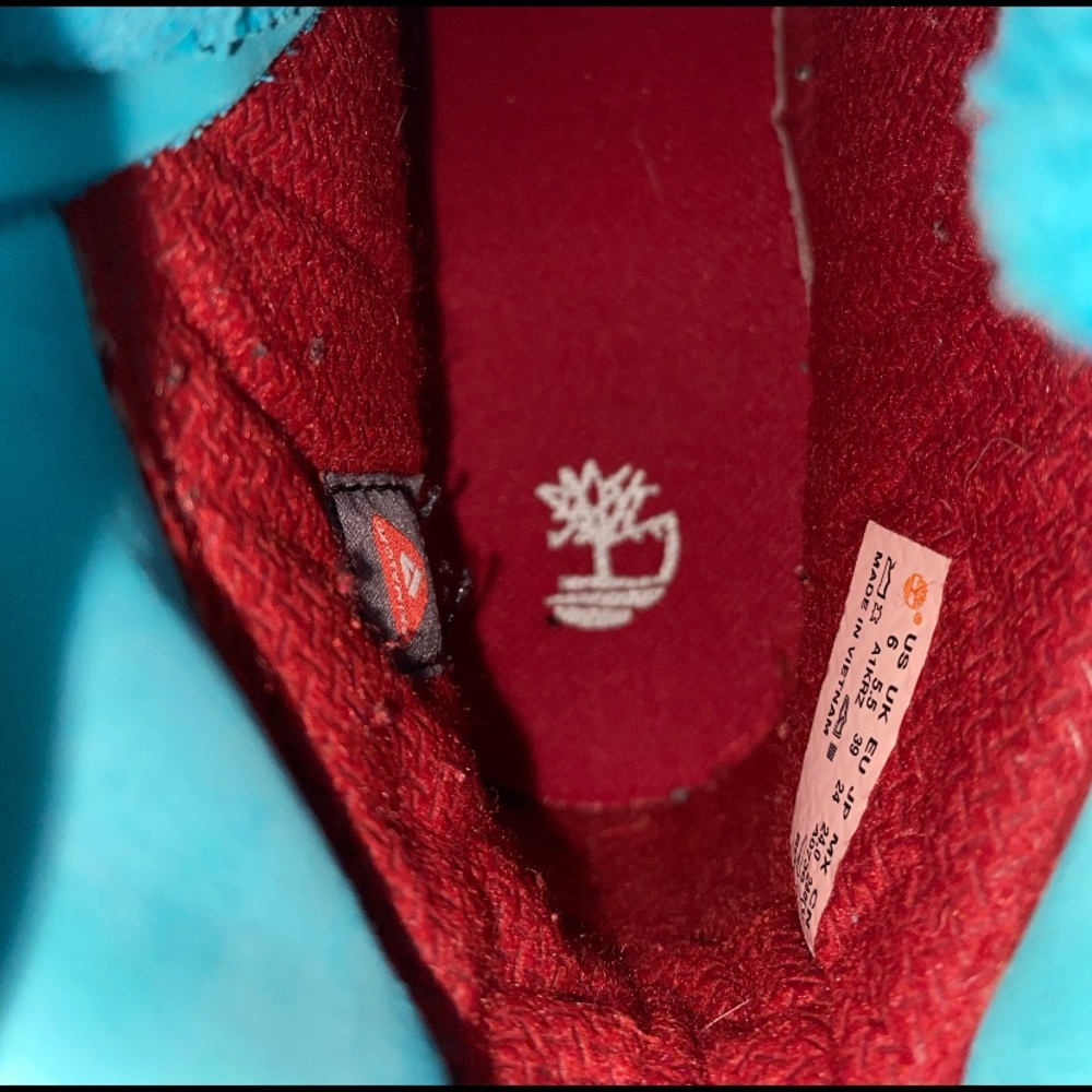 RARE Timberland Winter Boots Icy Blue and Brown High-Top Design EUC - Picture 3 of 4